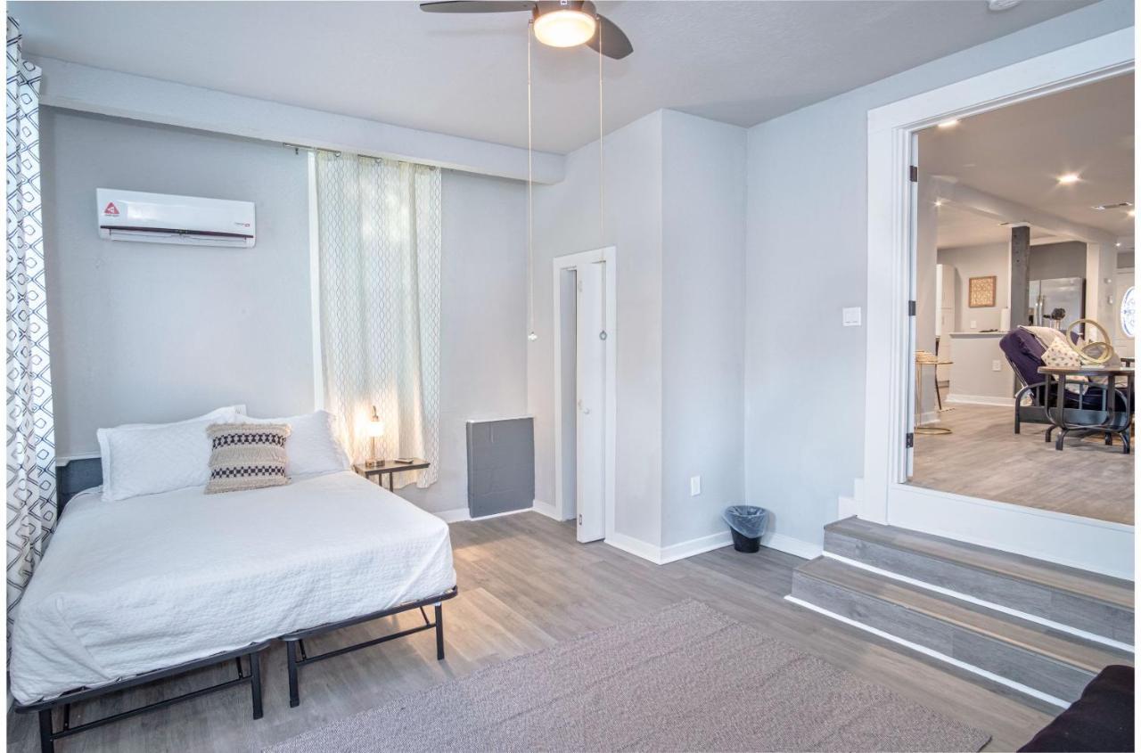 Stylish 4 Br2Ba Renovated Home Near Downtown San Antonio Exteriér fotografie